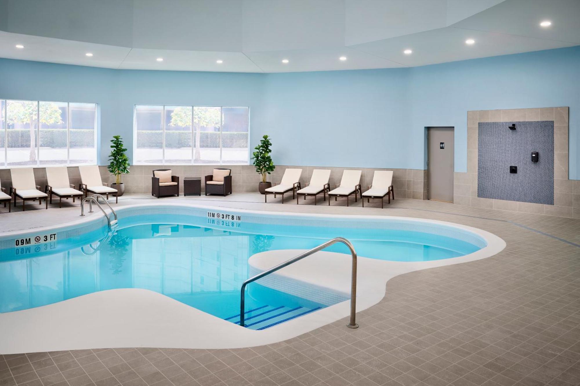 Fallsview & Hotel Niagara Falls